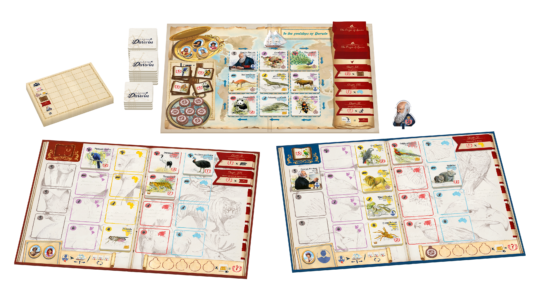 In the Footsteps of Darwin | Board Game | Box slight damage